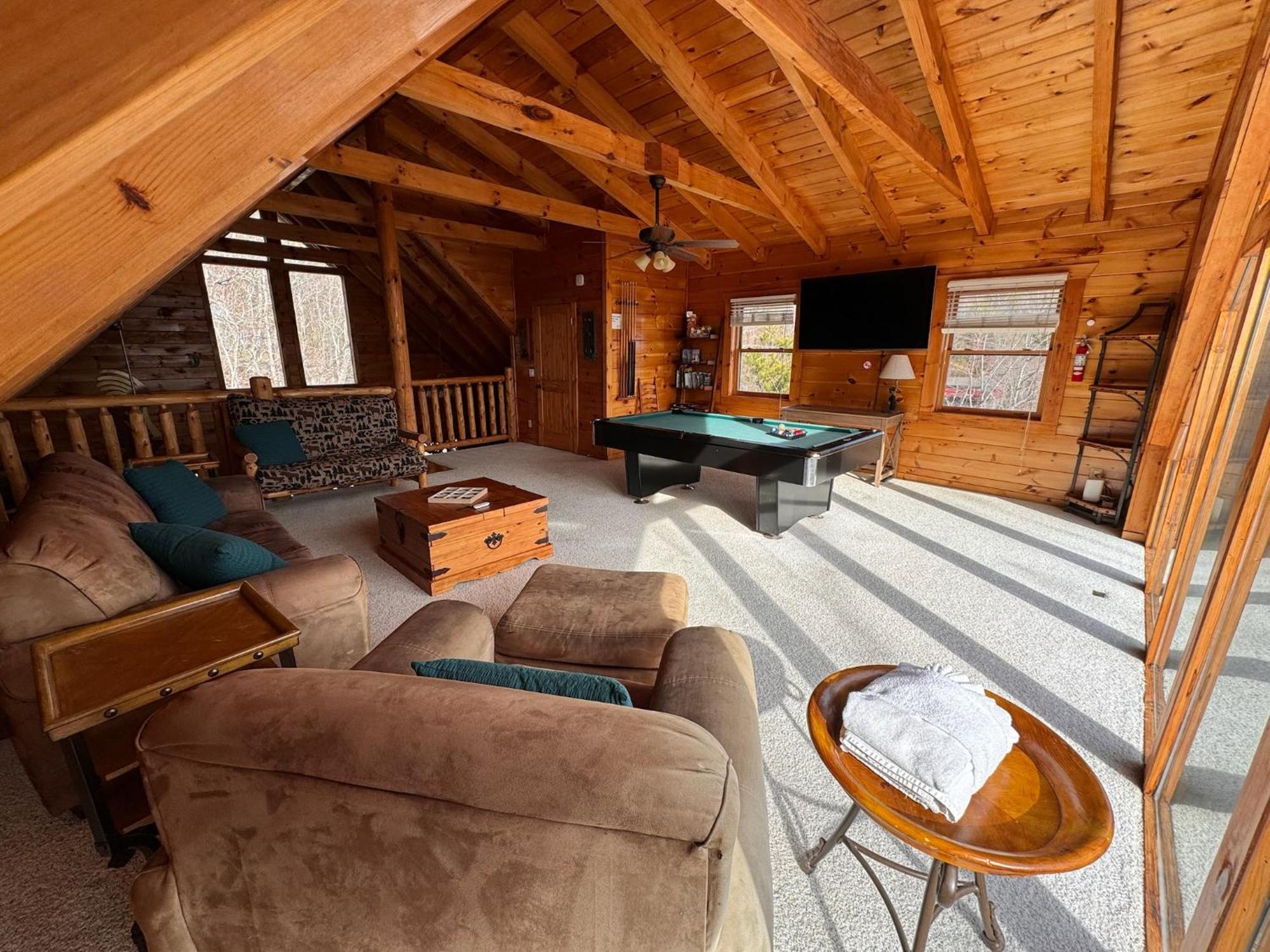 Smoky Paws - Exceptional Cabin, Stunning Mountain Views, Hot Tub, Tranquil, Gigabit Internet, Free L2 Ev Піджен-Фордж Екстер'єр фото