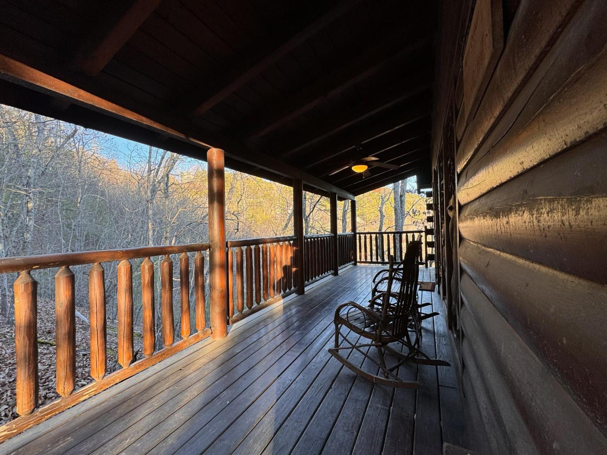Smoky Paws - Exceptional Cabin, Stunning Mountain Views, Hot Tub, Tranquil, Gigabit Internet, Free L2 Ev Піджен-Фордж Екстер'єр фото